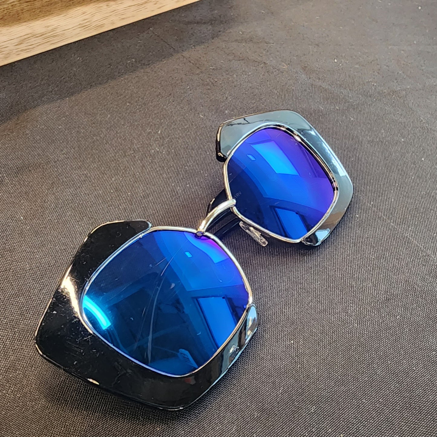 Mirror Mirror Sunglasses
